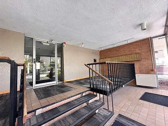 Building Photo - 1409 N Prospect Ave