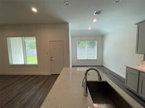 Building Photo - 14322 Winema View Ln