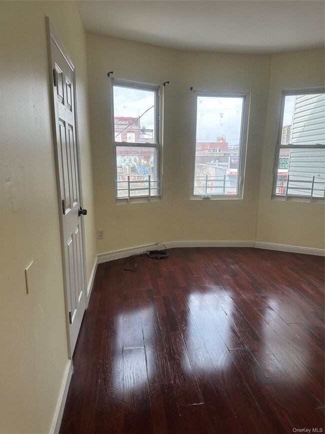 Building Photo - 168-42 Liberty Ave