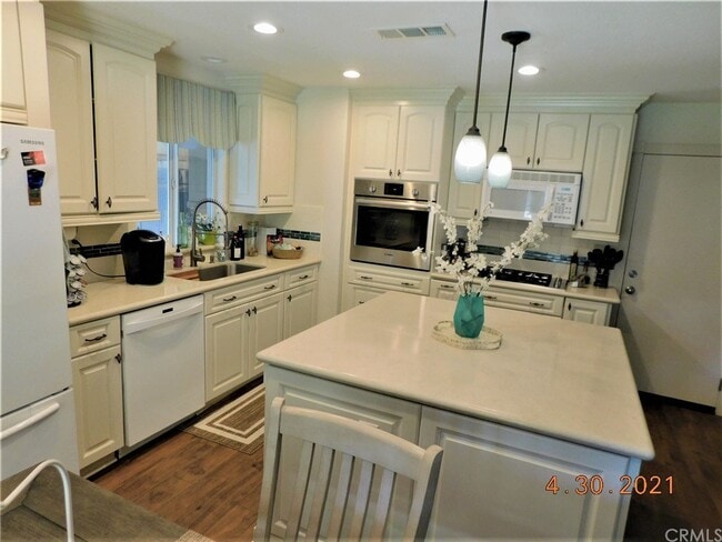 Building Photo - 29422 Wildcat Canyon Rd