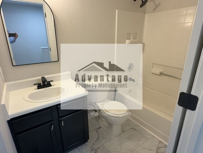 Building Photo - 2878 Norfair Loop