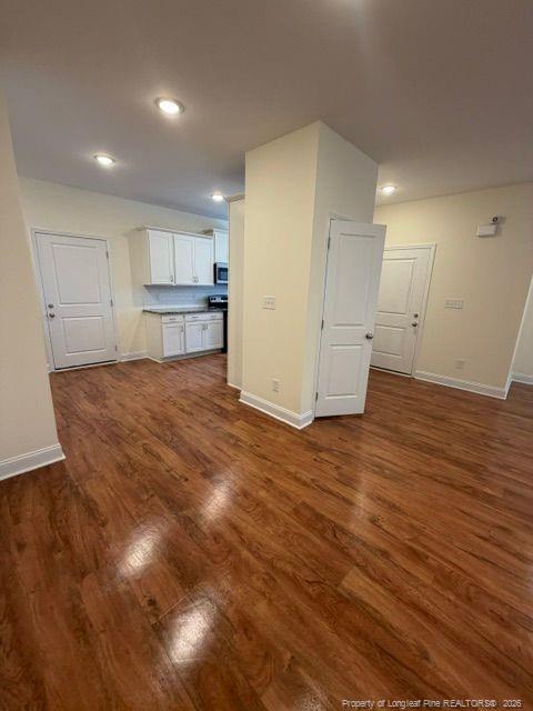 Building Photo - 913 Linwood Ave