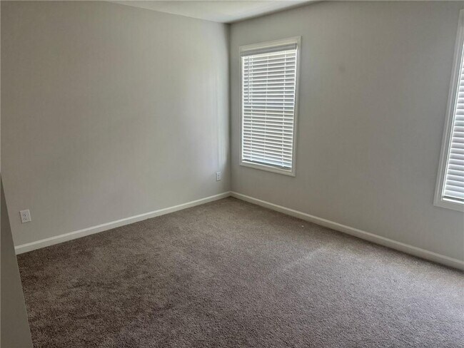 Building Photo - 267 Citrine Wy