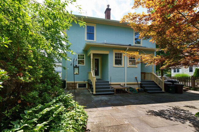 Building Photo - 44 Markham Rd