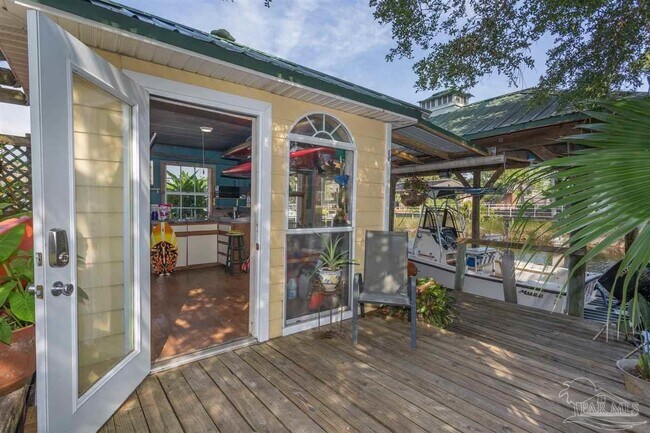 Building Photo - 1611 Luzon Ln