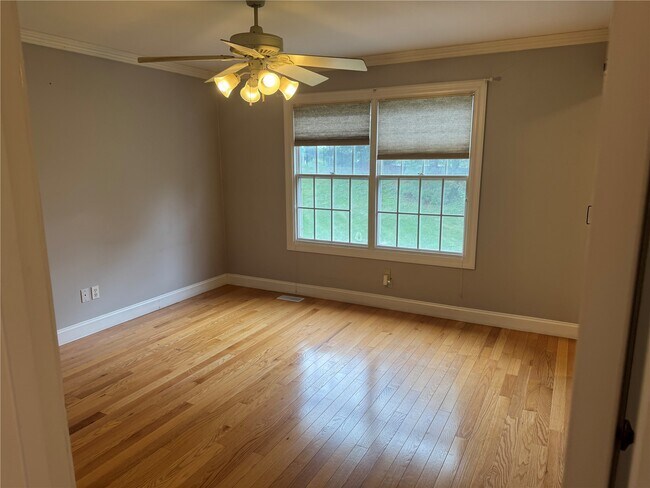 Building Photo - 14228 Manderleigh Woods Dr