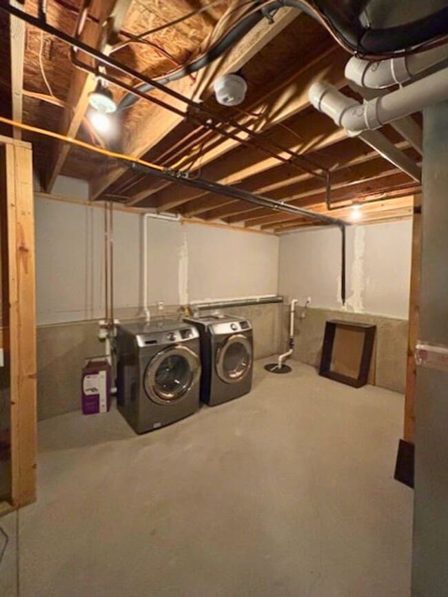 Building Photo - 3780 Timberlake Ct SE
