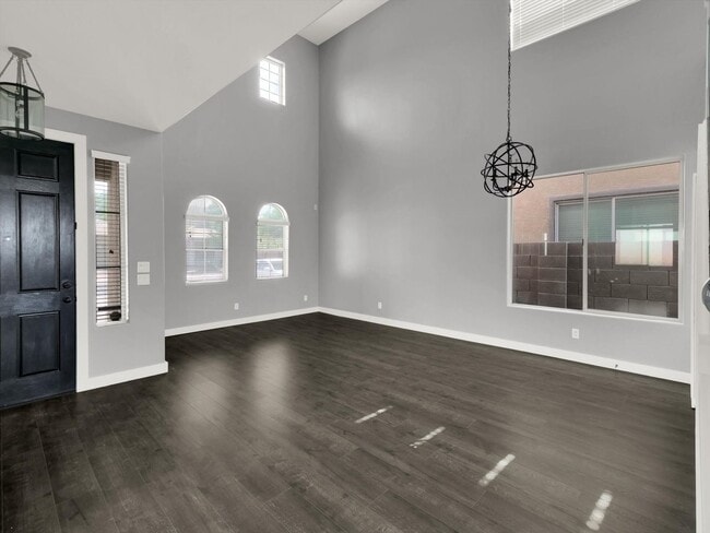 Building Photo - 3-bedroom, 3-bathroom 2212 home