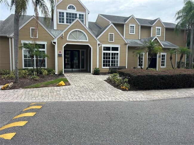 Building Photo - 1037 S Hiawassee Rd