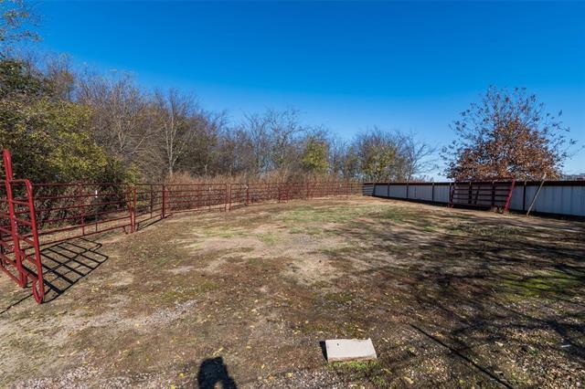 Building Photo - 1677 FM901