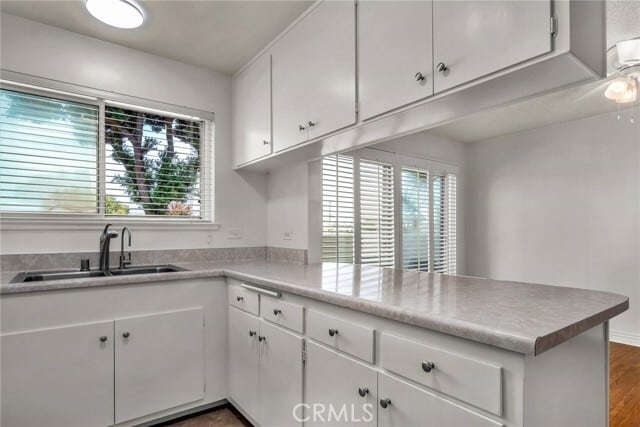 Building Photo - 3205 Merrill Dr