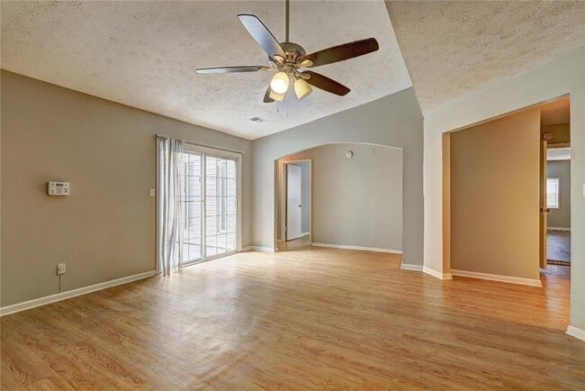 Building Photo - 2389 Old Rex Morrow Rd