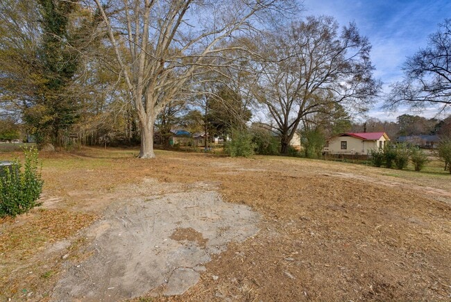 Building Photo - 3 Bedroom Newly Renovated Home in Central SC
