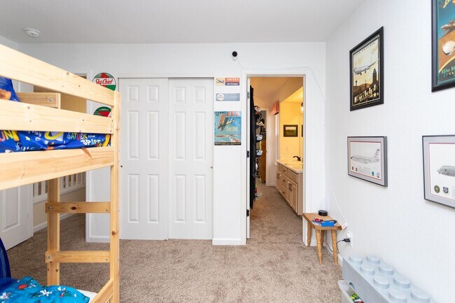 Building Photo - Charming 4-Bedroom Home in Prime Location!!!