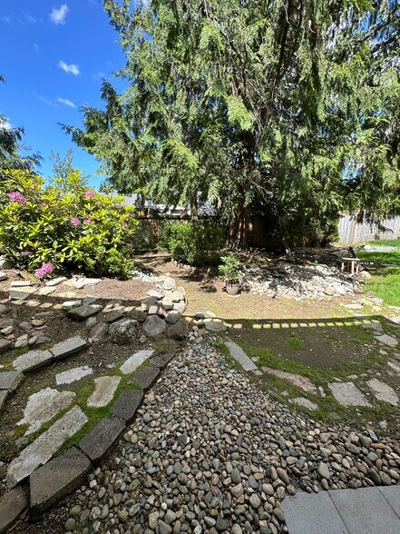 Yard Space - 5129 137th St SE