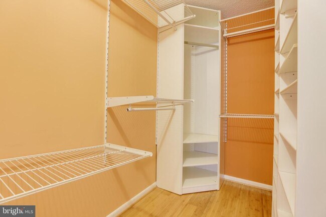 Building Photo - 200 N Pickett St