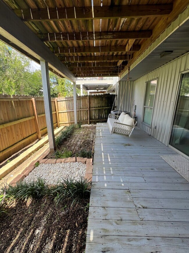 Building Photo - Spacious 3-Bedroom Home for Rent!
