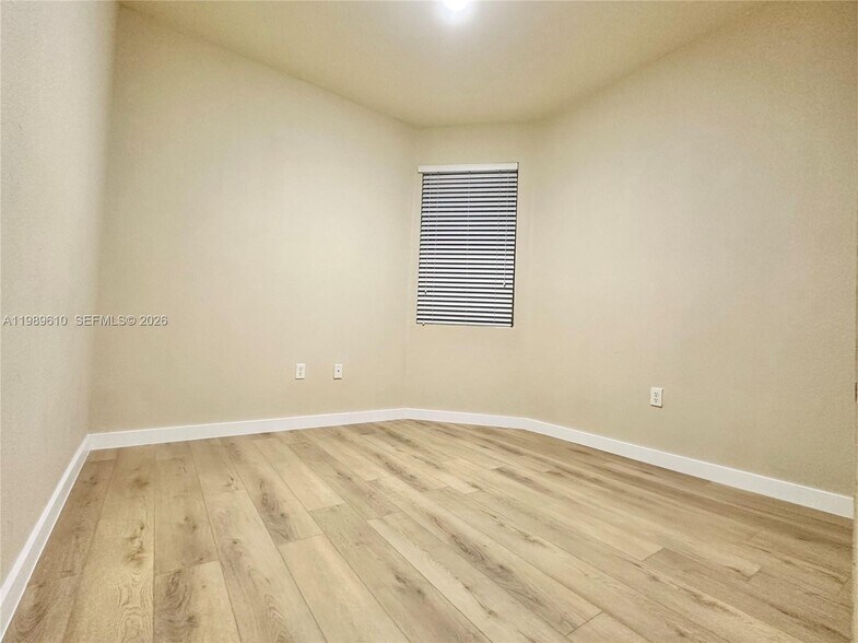 Building Photo - 11403 NW 89th St