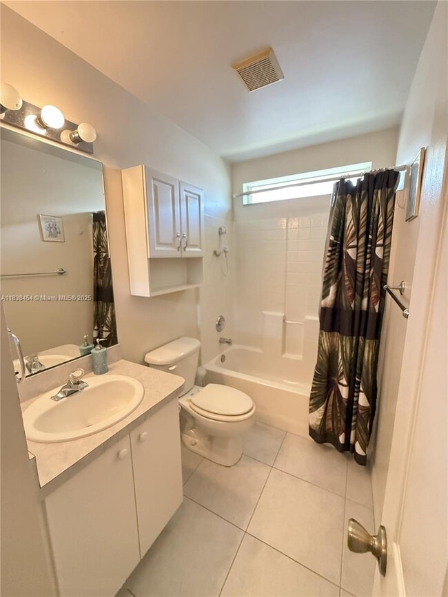 Building Photo - 5338 NW South Crisona Cir