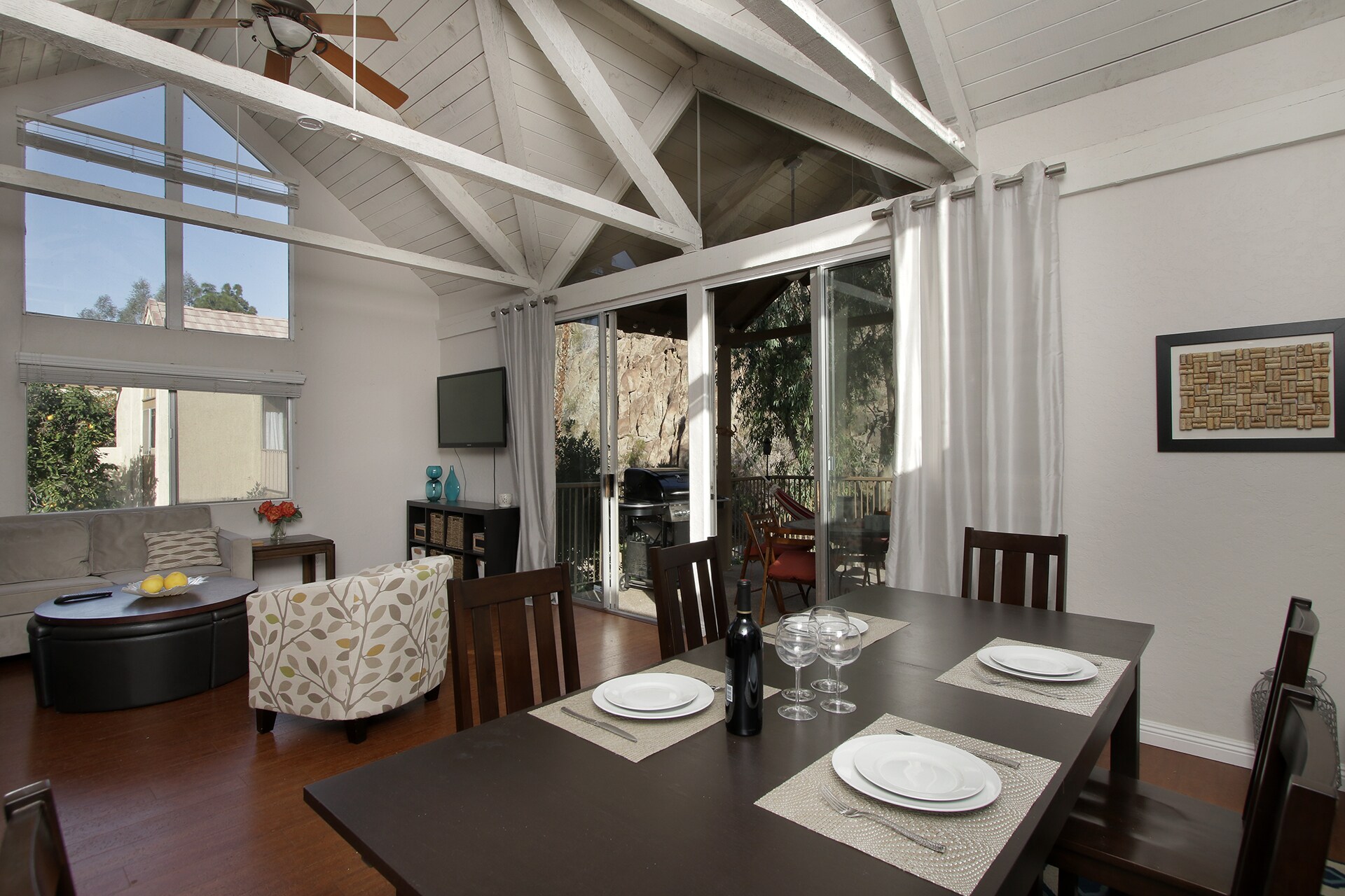 Spacious living / Dining room - 78205 Cortez Ln