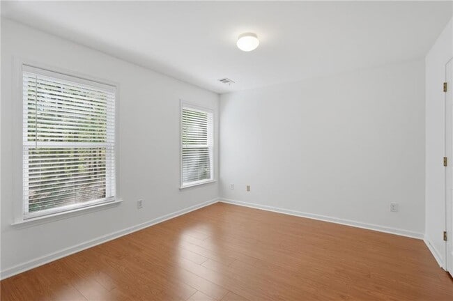 Building Photo - 368 Grayson Way