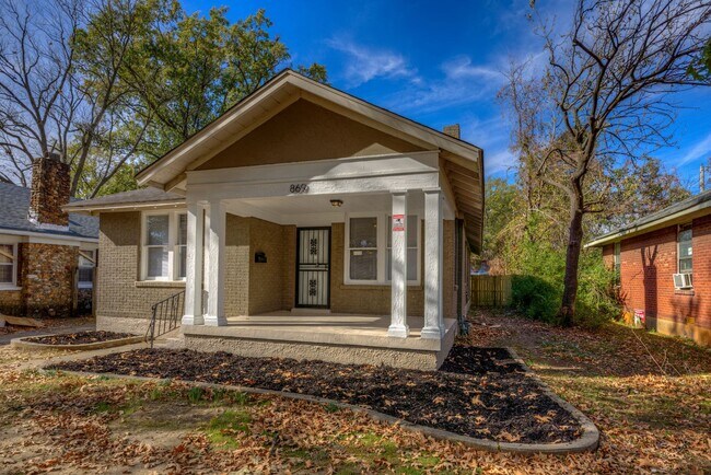 Building Photo - 869 Garland St