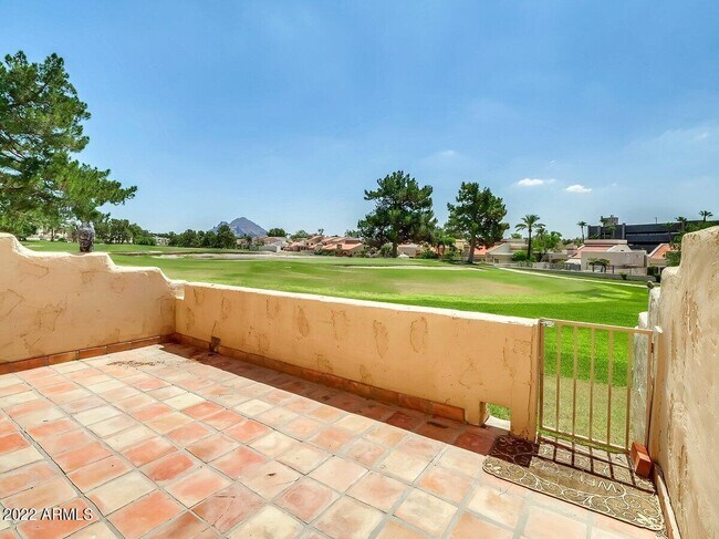 Building Photo - 6125 N 28th Pl