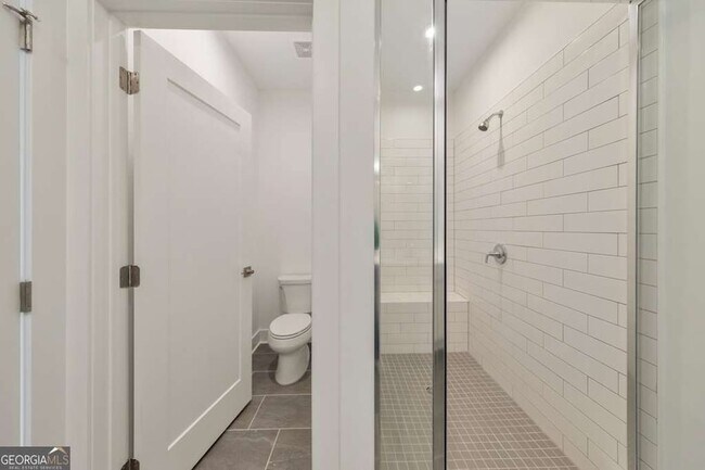 Building Photo - 515 Motivation Cir NW