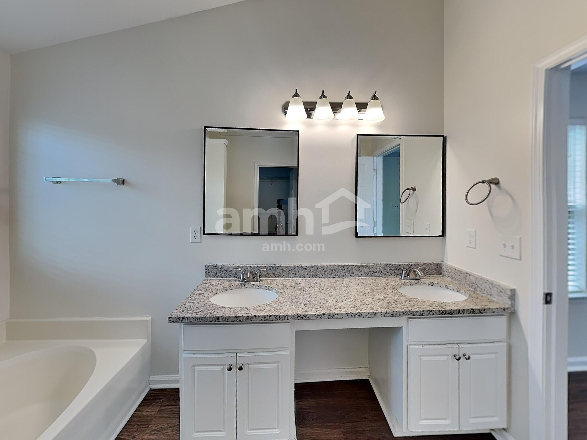 Building Photo - 4238 Brighton Way NW