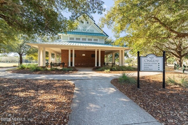 Building Photo - 721 Crystal Way
