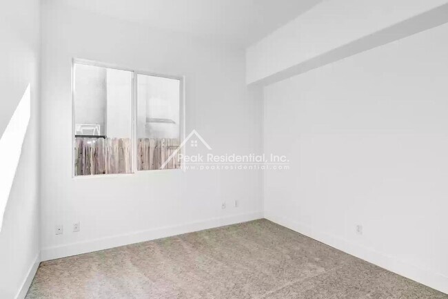 Building Photo - 6016 Travo Way