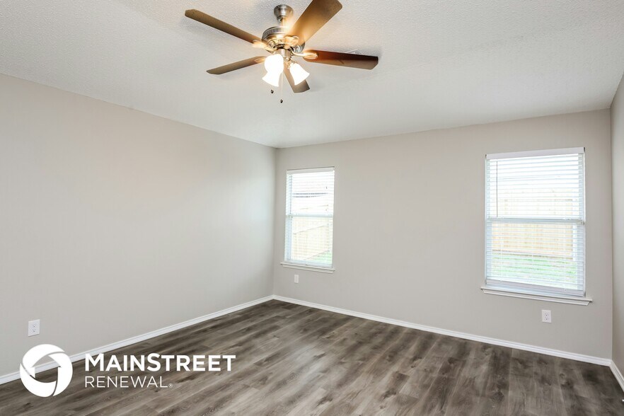 Building Photo - 2632 Big Spring Dr