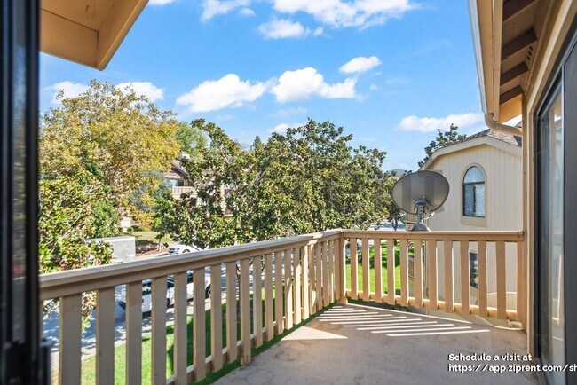 Building Photo - 16931 Sorrel Way