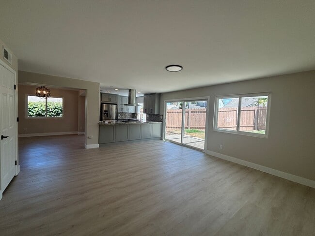 Building Photo - Bright & Upgraded 4BD/3BA Rental in San Ma...