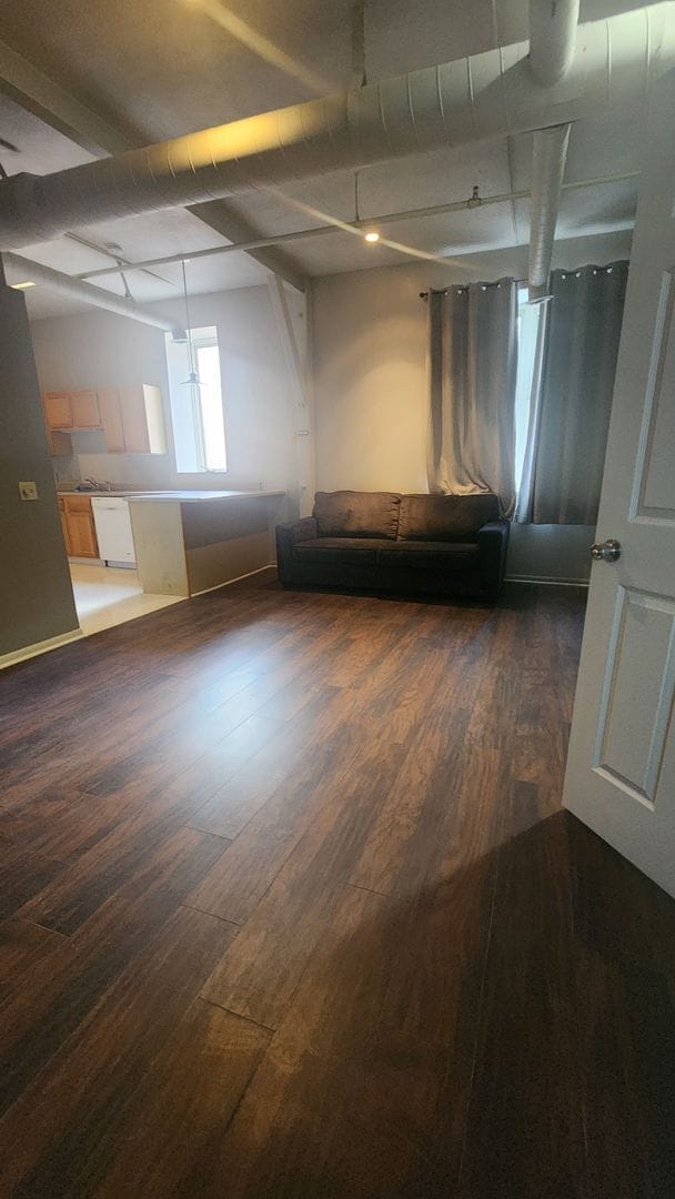 Building Photo - 1211 Howard St