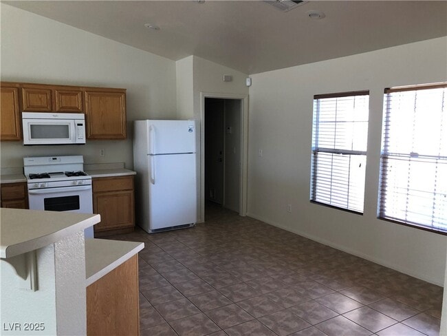 Building Photo - 1083 Sterling Peak St