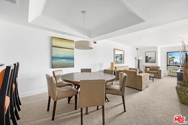 Building Photo - 130 Ocean Park Blvd