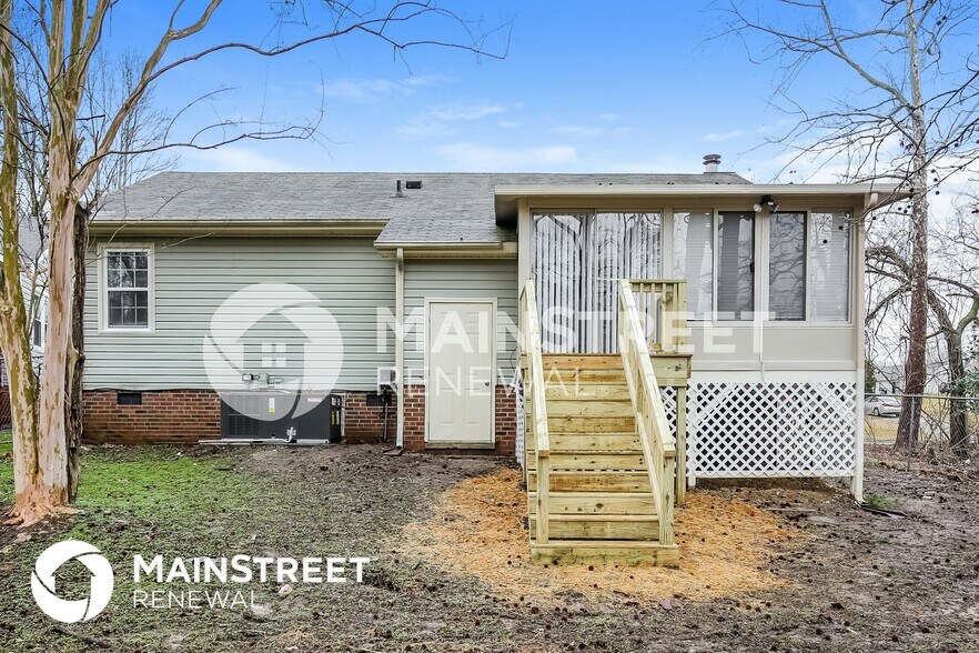 Building Photo - 2804 Bears Creek Rd