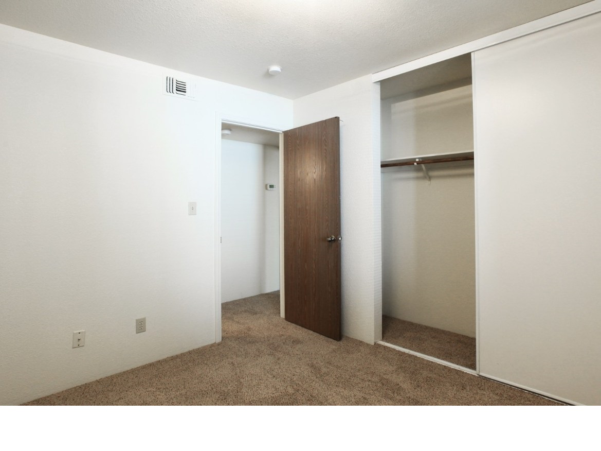 2x2 Hallway Bedroom - Marconi Village Apartments