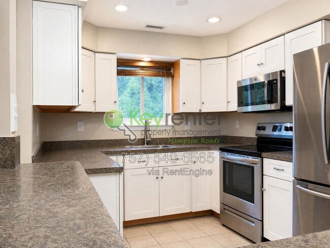 Building Photo - 5321 Bayside Rd