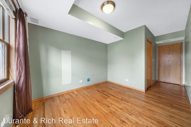 Building Photo - 3 br, 2 bath House - 3246 W Warren Blvd Un...