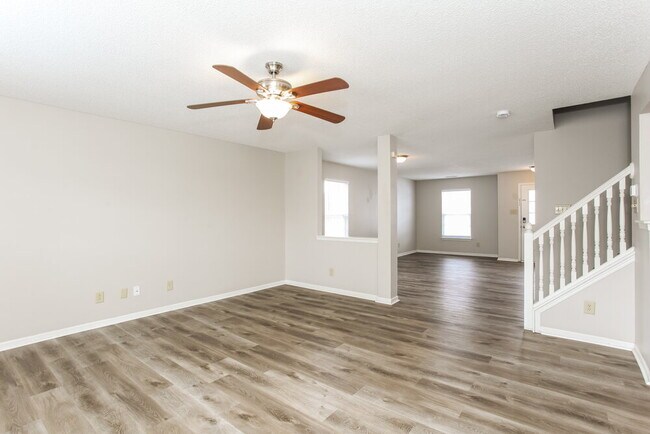 Building Photo - 10743 Timothy Ln