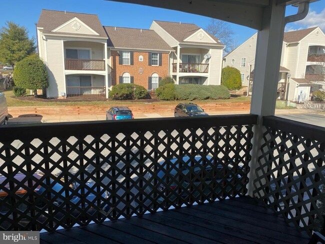 Building Photo - 9470 Scarlet Oak Dr