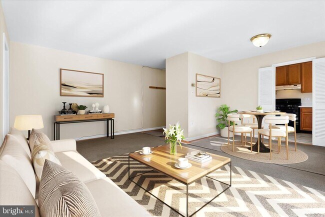 Building Photo - 10631 Weymouth St