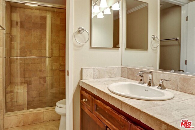 Building Photo - 4845 Maytime Ln