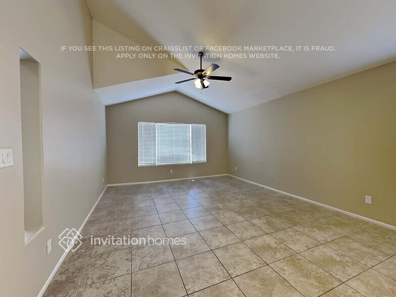 Building Photo - 4054 W La Junta Dr