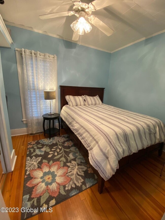 Bedroom 2 - 104 Catherine St
