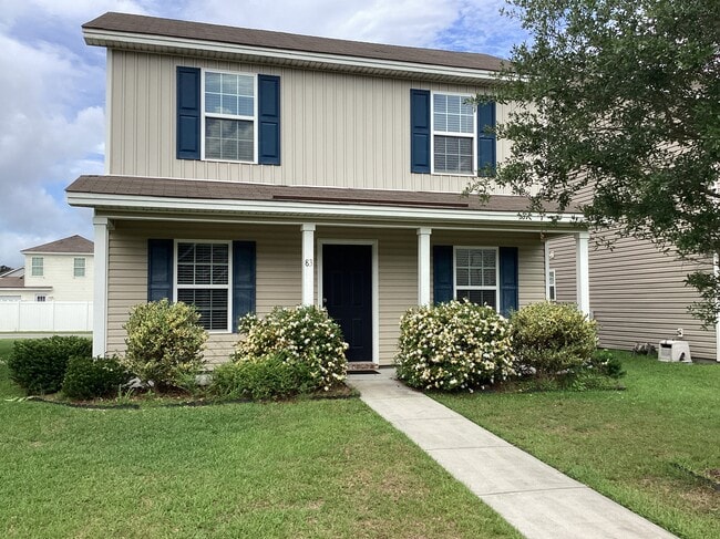 Building Photo - 83 Ristona Dr