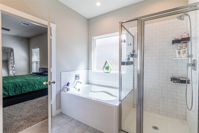 Building Photo - 3020 Stock Orch Ln