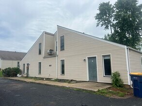 Building Photo - 1722 O'Shea Street